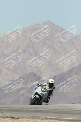 media/Oct-02-2025-Racers Edge (Thu) [[2c91cb6ab3]]/3-B Group/Session 4-Turn 9 (120pm)/